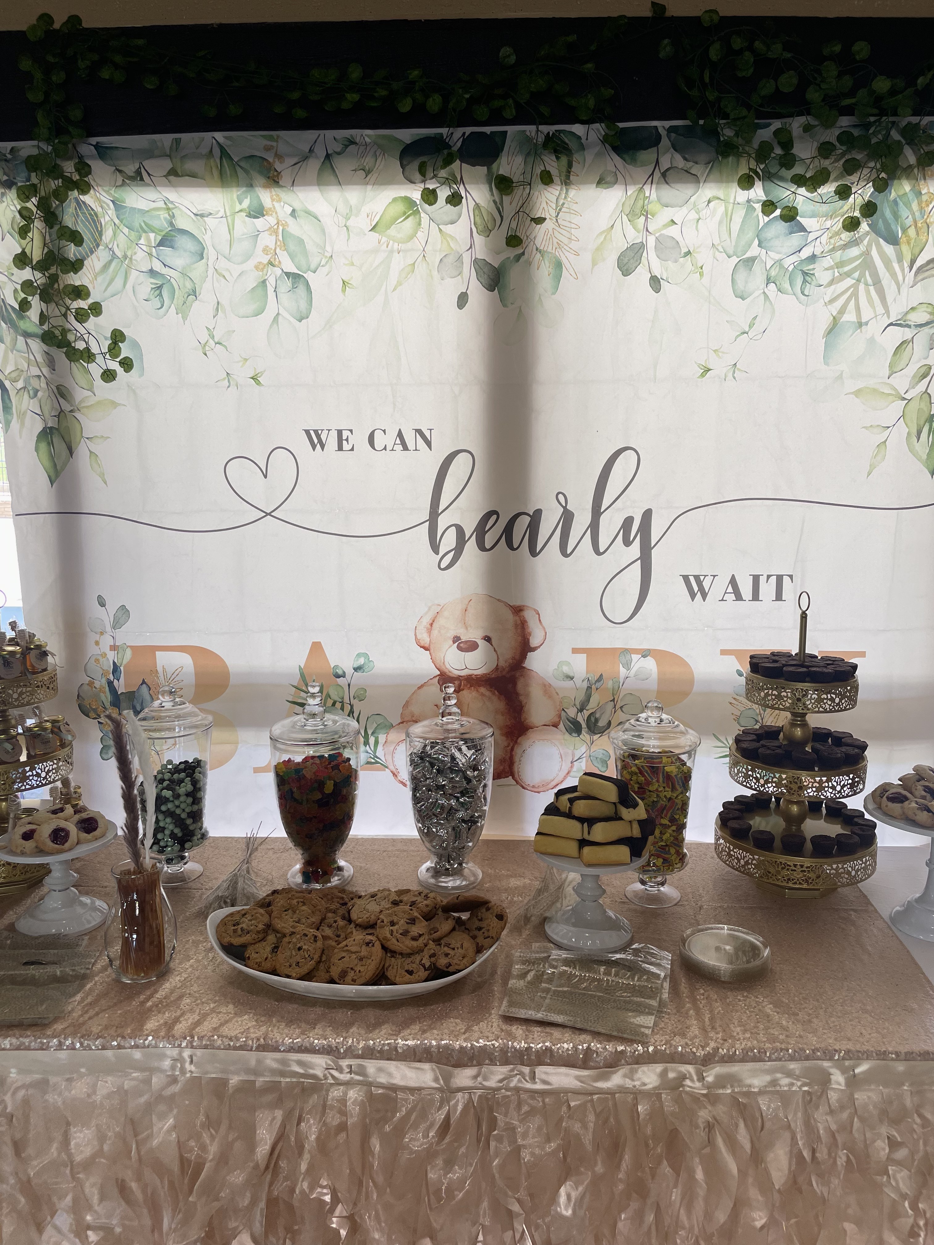 Teddy bear baby shower welcome table